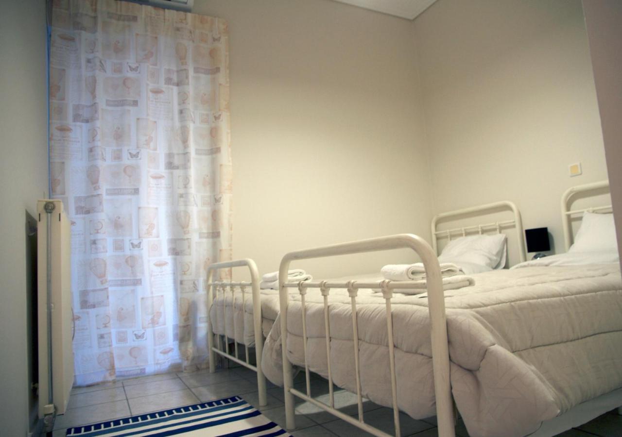 Modern Apartment In Каламата Екстер'єр фото